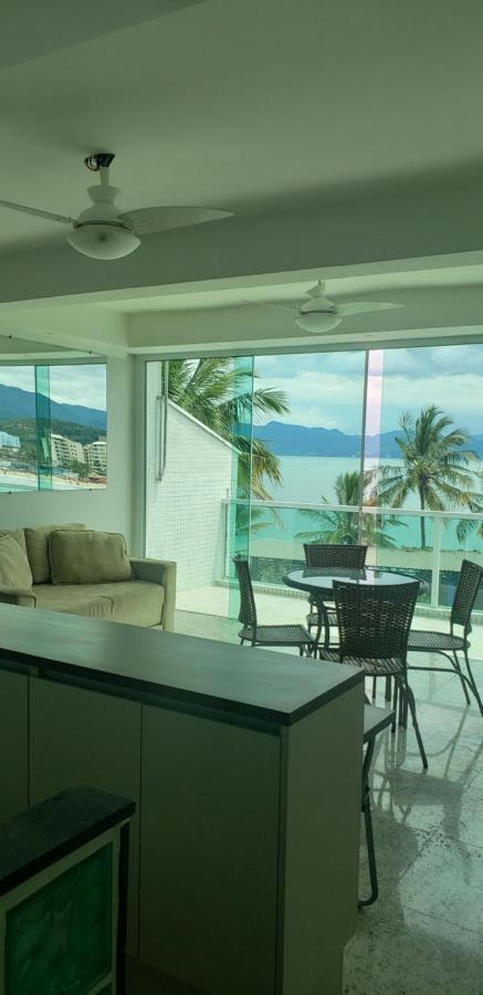 Апартаменты Flat Pe Na Areia Iate Club Martim De Sa Карагуататуба Экстерьер фото